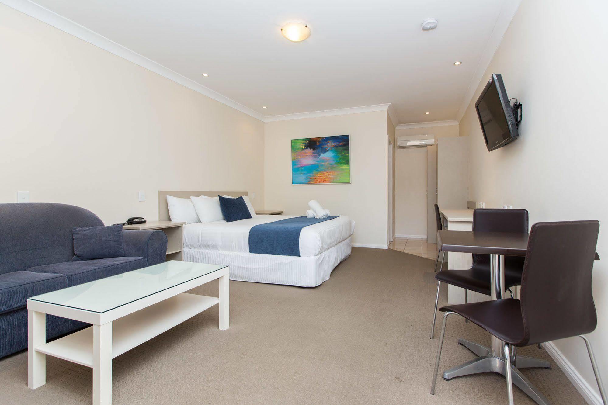 Lincoln Cottage Motor Inn Wagga Wagga Exterior photo