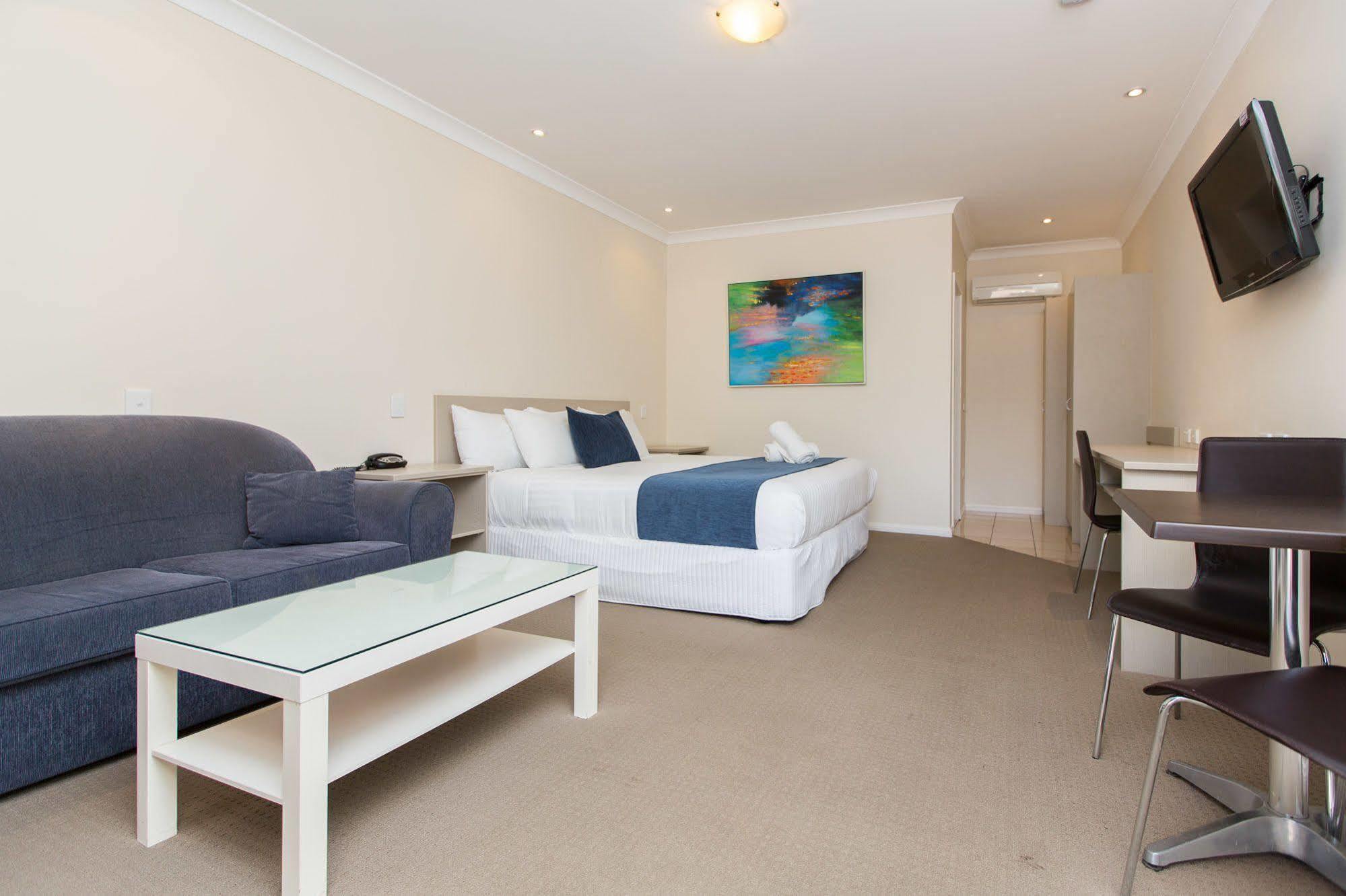 Lincoln Cottage Motor Inn Wagga Wagga Exterior photo